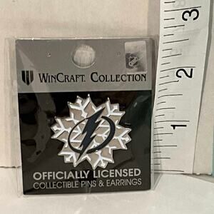 Tampa Bay Lightning Snowflake Pin